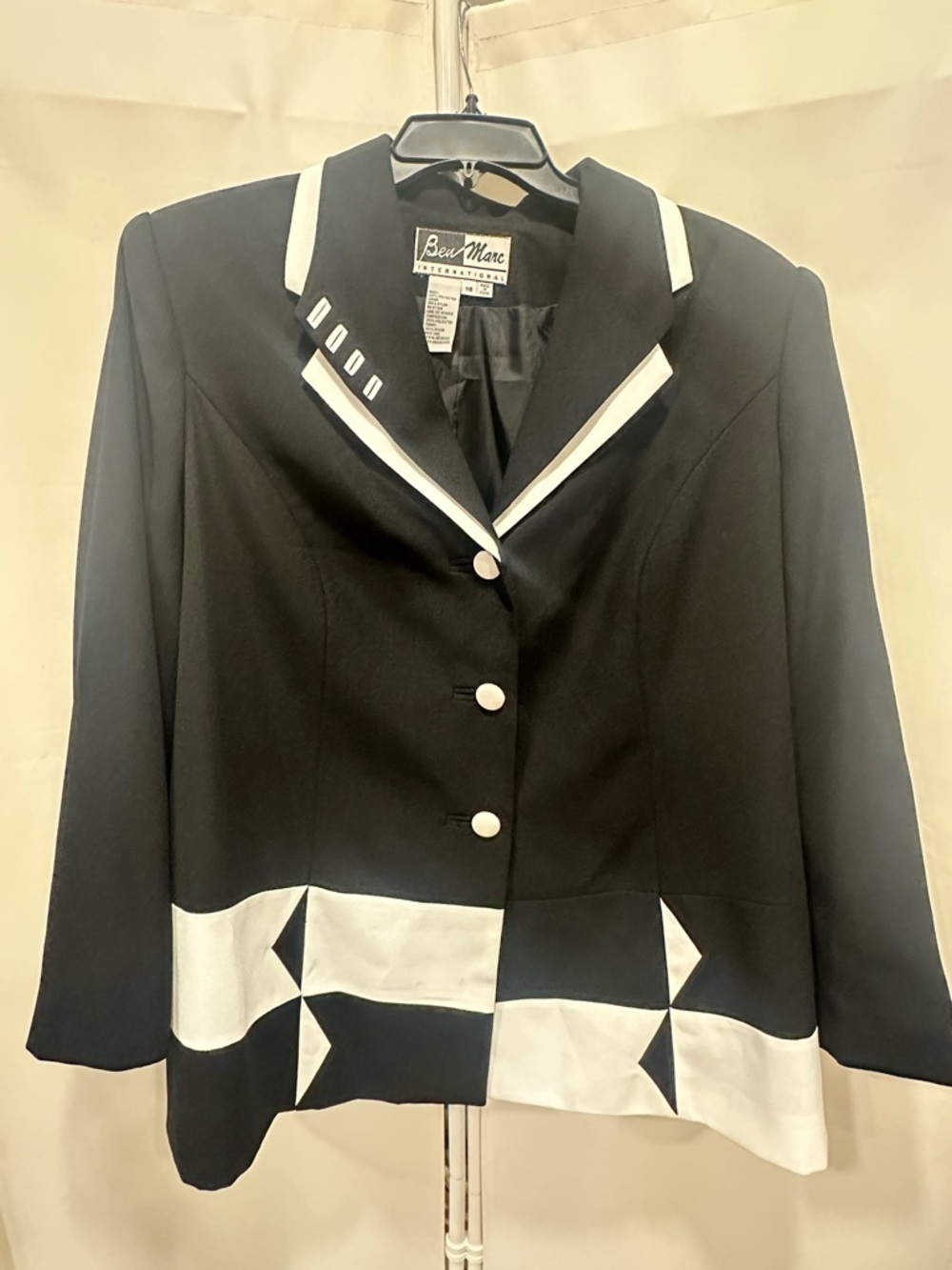 Black & White Contrast Trim Women's Blazer